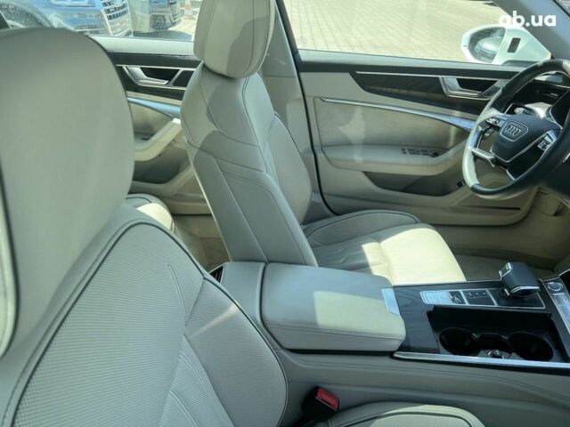 Ауди А6, объемом двигателя 3 л и пробегом 7 тыс. км за 74120 $, фото 4 на Automoto.ua