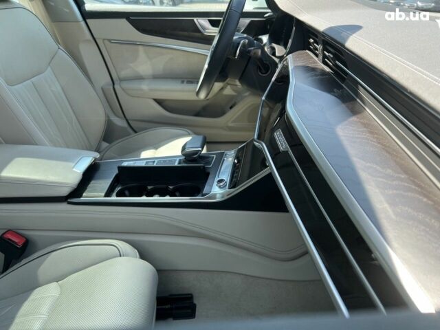 Ауди А6, объемом двигателя 3 л и пробегом 7 тыс. км за 74120 $, фото 9 на Automoto.ua