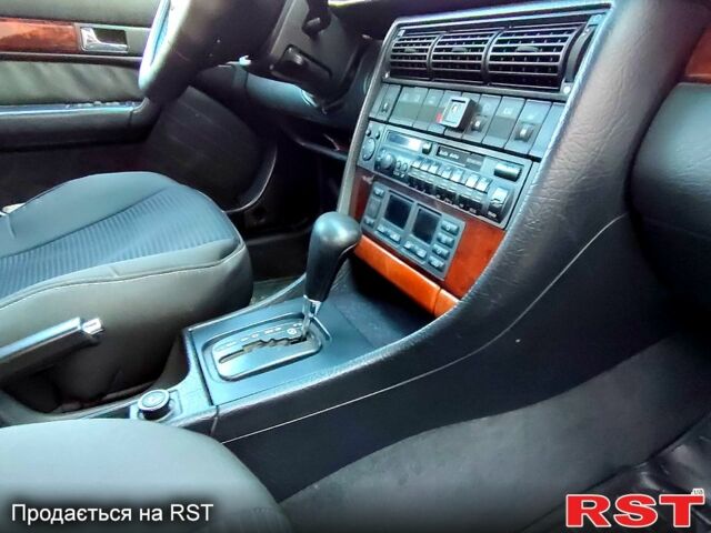 Ауди А6, объемом двигателя 2.8 л и пробегом 350 тыс. км за 3500 $, фото 5 на Automoto.ua