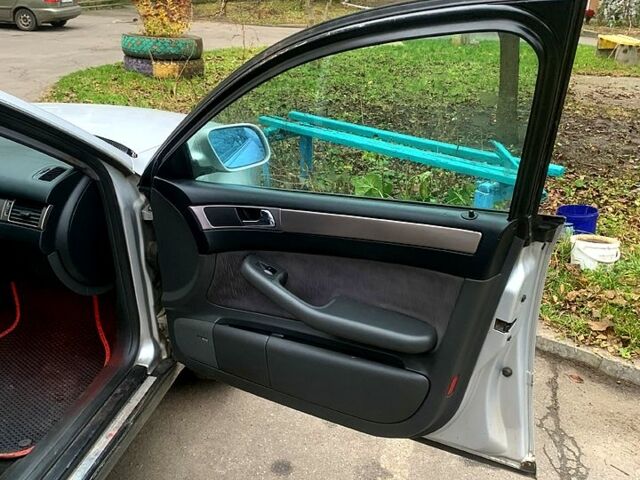 Ауди А6, объемом двигателя 2.5 л и пробегом 334 тыс. км за 3300 $, фото 6 на Automoto.ua