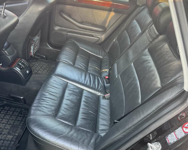Ауди А6, объемом двигателя 2.5 л и пробегом 280 тыс. км за 4400 $, фото 12 на Automoto.ua