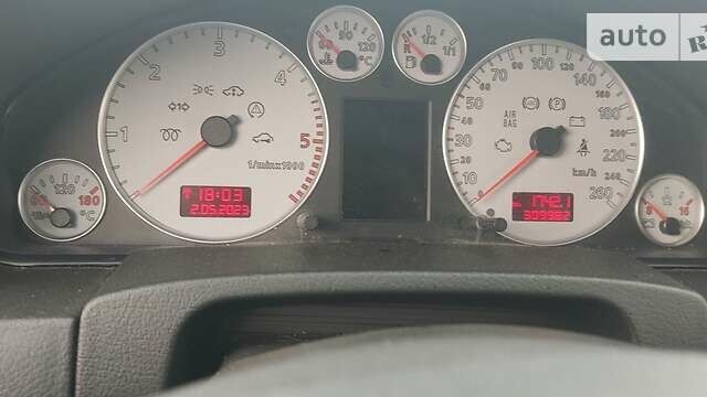 Ауди А6, объемом двигателя 2.5 л и пробегом 311 тыс. км за 6500 $, фото 24 на Automoto.ua