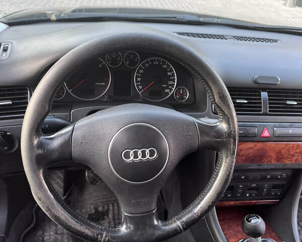Ауди А6, объемом двигателя 2.5 л и пробегом 280 тыс. км за 4400 $, фото 13 на Automoto.ua