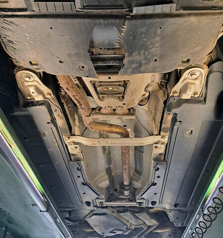 Ауді А6, об'ємом двигуна 2 л та пробігом 191 тис. км за 8000 $, фото 5 на Automoto.ua