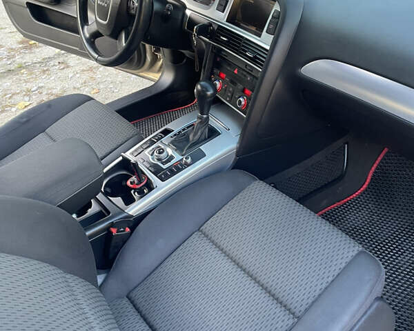 Желтый Ауди А6, объемом двигателя 2.7 л и пробегом 325 тыс. км за 9700 $, фото 11 на Automoto.ua