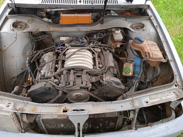 Серый Ауди А6, объемом двигателя 0 л и пробегом 200 тыс. км за 1188 $, фото 1 на Automoto.ua