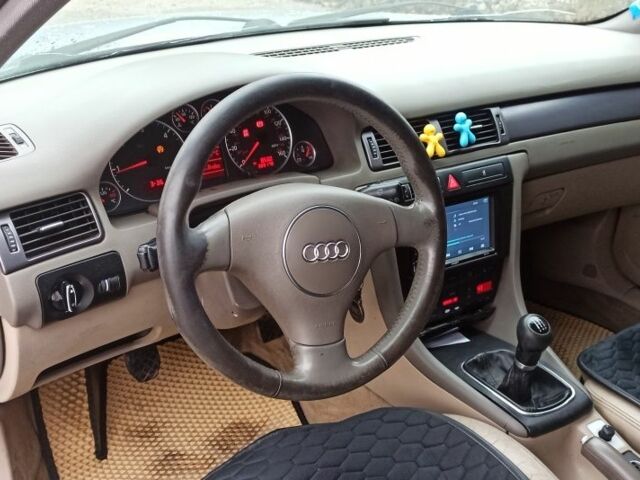 Серый Ауди А6, объемом двигателя 1.9 л и пробегом 390 тыс. км за 4100 $, фото 5 на Automoto.ua