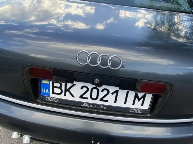 Серый Ауди А6, объемом двигателя 2.5 л и пробегом 500 тыс. км за 4150 $, фото 1 на Automoto.ua