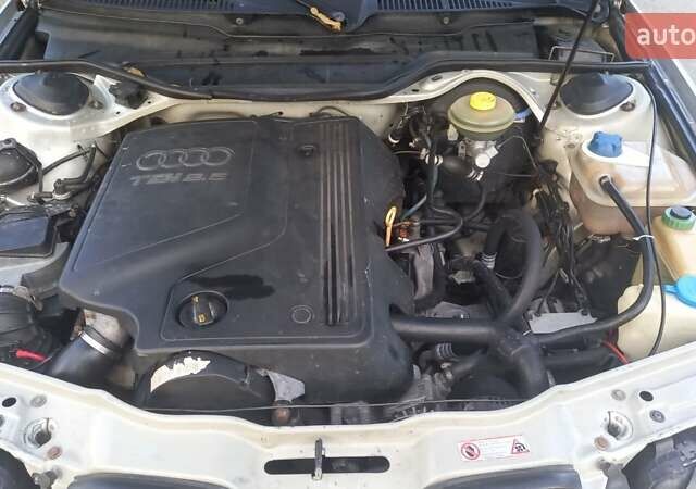 Сірий Ауді А6, об'ємом двигуна 2.5 л та пробігом 428 тис. км за 3300 $, фото 20 на Automoto.ua