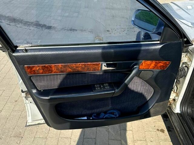 Серый Ауди А6, объемом двигателя 2.8 л и пробегом 486 тыс. км за 2777 $, фото 8 на Automoto.ua