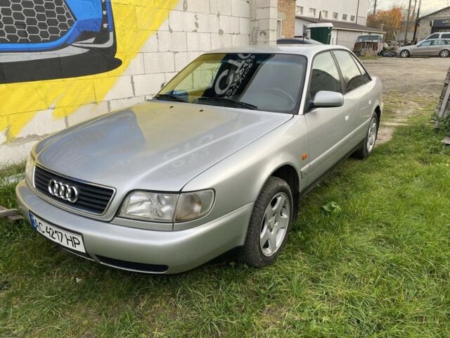 Серый Ауди А6, объемом двигателя 2.5 л и пробегом 350 тыс. км за 4500 $, фото 1 на Automoto.ua