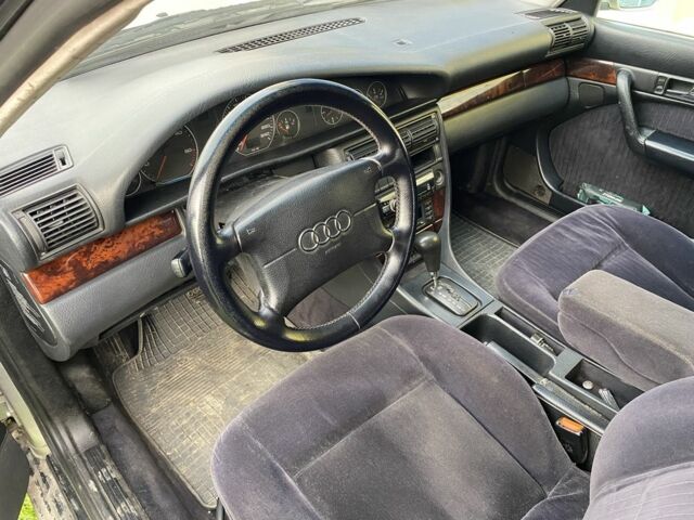 Серый Ауди А6, объемом двигателя 2.5 л и пробегом 350 тыс. км за 4500 $, фото 4 на Automoto.ua