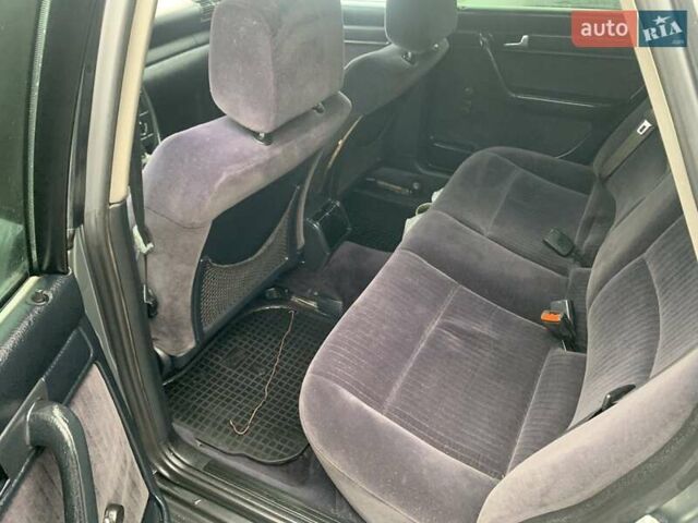 Сірий Ауді А6, об'ємом двигуна 2 л та пробігом 270 тис. км за 3000 $, фото 5 на Automoto.ua