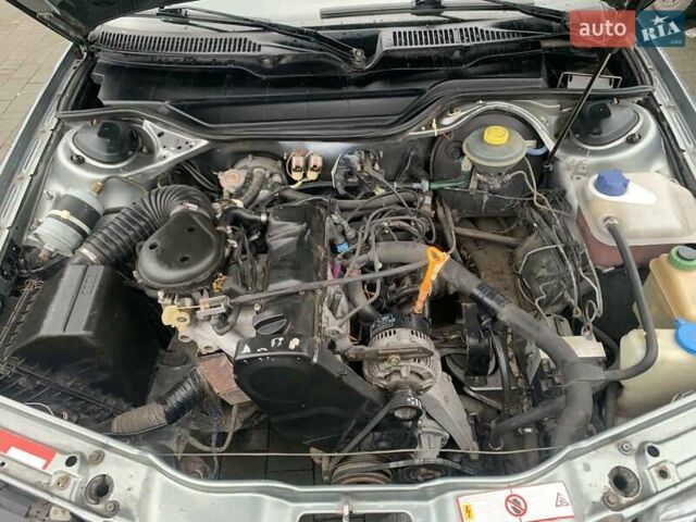 Сірий Ауді А6, об'ємом двигуна 2 л та пробігом 270 тис. км за 3000 $, фото 7 на Automoto.ua