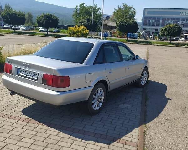 Серый Ауди А6, объемом двигателя 1.98 л и пробегом 400 тыс. км за 2500 $, фото 2 на Automoto.ua