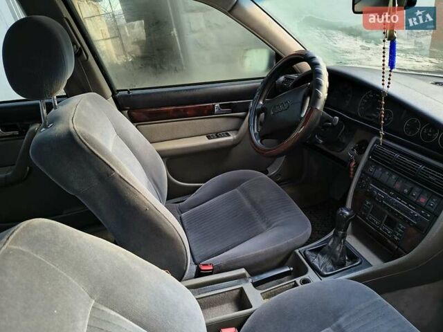 Серый Ауди А6, объемом двигателя 2.6 л и пробегом 360 тыс. км за 2500 $, фото 14 на Automoto.ua