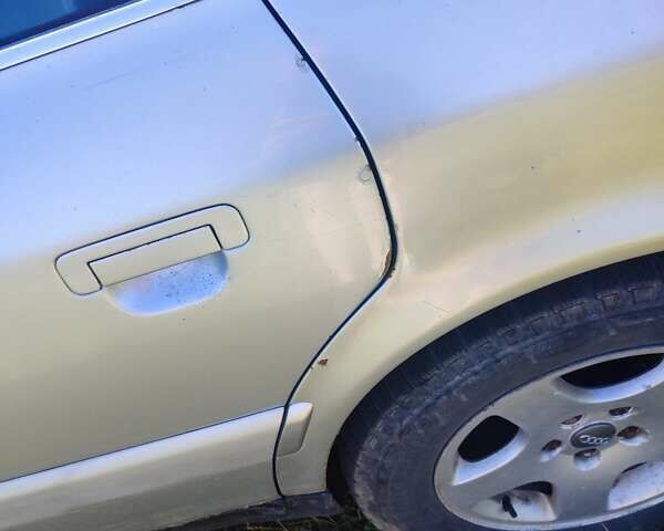 Сірий Ауді А6, об'ємом двигуна 2.8 л та пробігом 250 тис. км за 2200 $, фото 9 на Automoto.ua