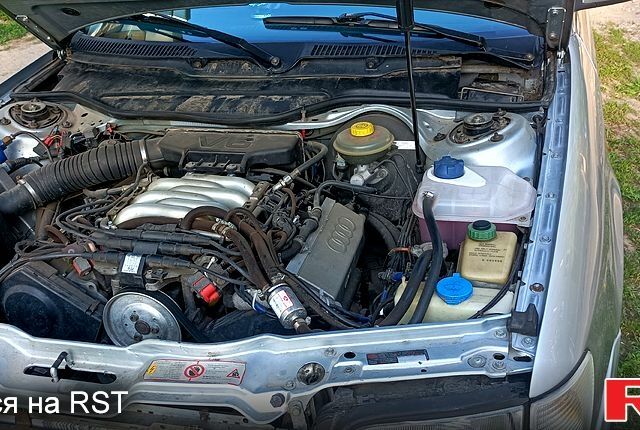 Серый Ауди А6, объемом двигателя 2.6 л и пробегом 392 тыс. км за 3000 $, фото 4 на Automoto.ua