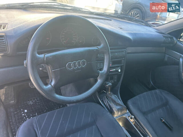 Сірий Ауді А6, об'ємом двигуна 2.46 л та пробігом 320 тис. км за 3600 $, фото 11 на Automoto.ua