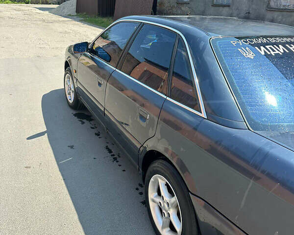 Серый Ауди А6, объемом двигателя 2.6 л и пробегом 397 тыс. км за 3500 $, фото 8 на Automoto.ua