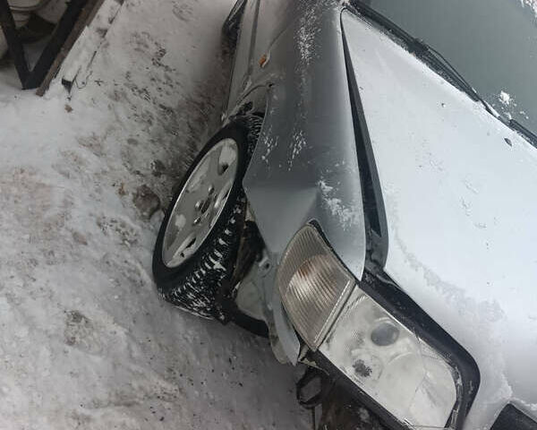 Серый Ауди А6, объемом двигателя 2.8 л и пробегом 380 тыс. км за 1250 $, фото 4 на Automoto.ua