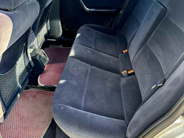 Серый Ауди А6, объемом двигателя 2.8 л и пробегом 486 тыс. км за 2777 $, фото 6 на Automoto.ua