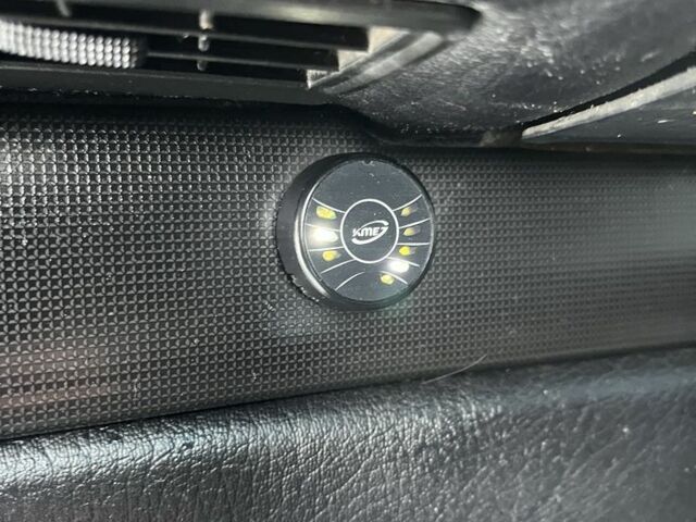 Сірий Ауді А6, об'ємом двигуна 2.6 л та пробігом 300 тис. км за 2500 $, фото 15 на Automoto.ua