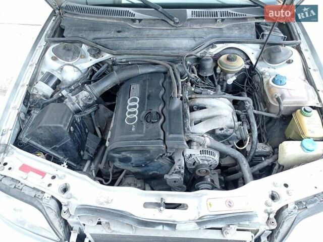 Серый Ауди А6, объемом двигателя 1.8 л и пробегом 315 тыс. км за 3000 $, фото 11 на Automoto.ua