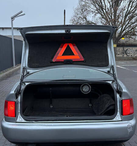 Серый Ауди А6, объемом двигателя 1.98 л и пробегом 468 тыс. км за 3799 $, фото 4 на Automoto.ua