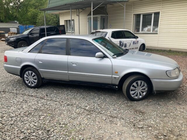 Серый Ауди А6, объемом двигателя 2.6 л и пробегом 340 тыс. км за 2500 $, фото 11 на Automoto.ua