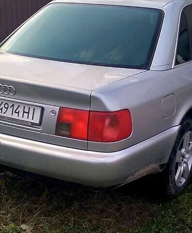 Серый Ауди А6, объемом двигателя 2.6 л и пробегом 250 тыс. км за 2750 $, фото 1 на Automoto.ua