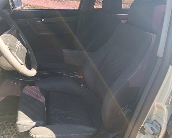 Сірий Ауді А6, об'ємом двигуна 2.6 л та пробігом 400 тис. км за 2000 $, фото 5 на Automoto.ua