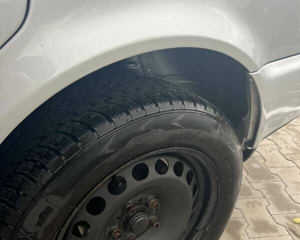 Серый Ауди А6, объемом двигателя 2.6 л и пробегом 400 тыс. км за 3200 $, фото 11 на Automoto.ua