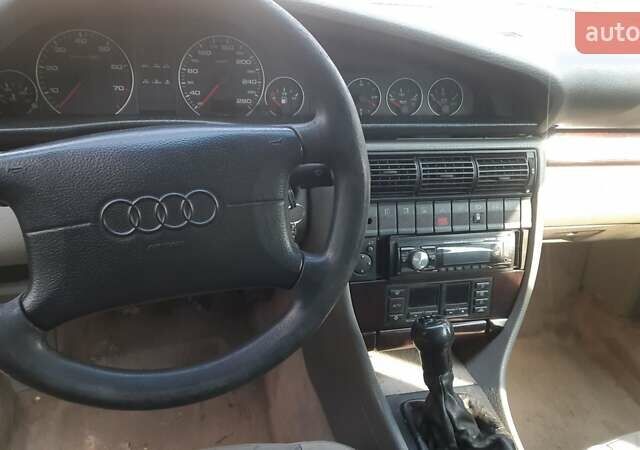 Серый Ауди А6, объемом двигателя 2.6 л и пробегом 345 тыс. км за 2000 $, фото 8 на Automoto.ua