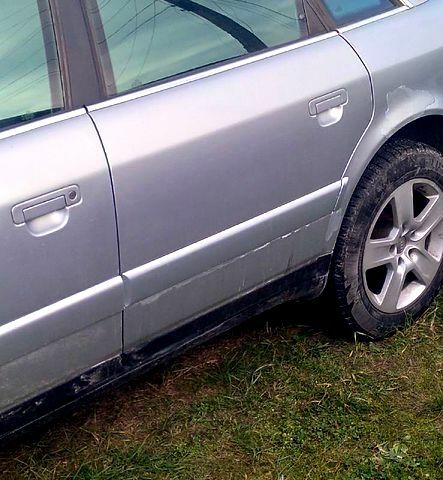 Сірий Ауді А6, об'ємом двигуна 2.6 л та пробігом 250 тис. км за 2750 $, фото 7 на Automoto.ua