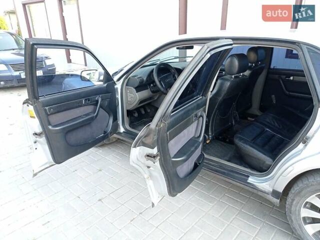 Серый Ауди А6, объемом двигателя 1.8 л и пробегом 315 тыс. км за 3000 $, фото 9 на Automoto.ua