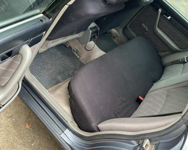 Сірий Ауді А6, об'ємом двигуна 1.8 л та пробігом 230 тис. км за 4150 $, фото 4 на Automoto.ua