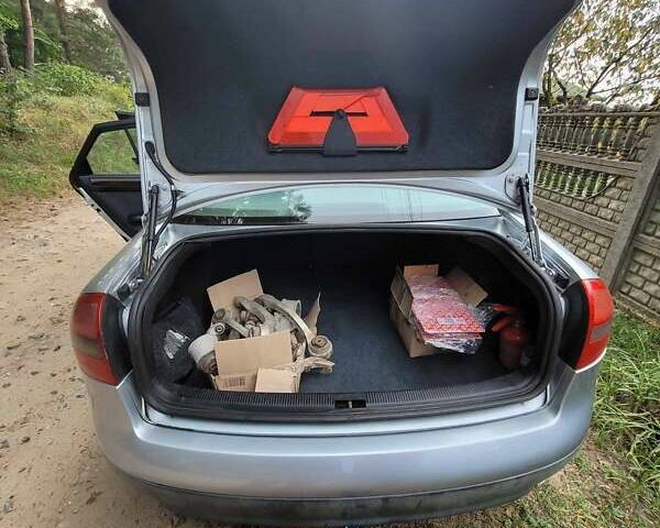 Серый Ауди А6, объемом двигателя 2.5 л и пробегом 313 тыс. км за 4000 $, фото 9 на Automoto.ua