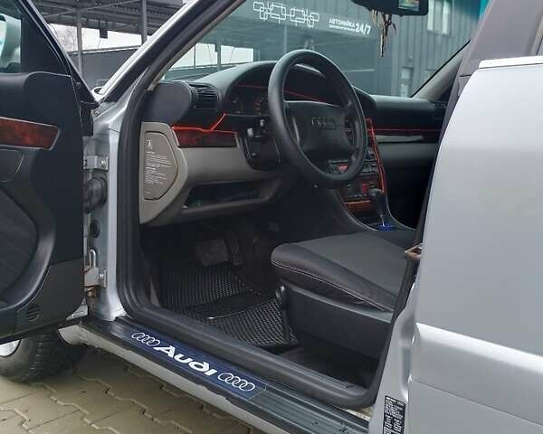 Серый Ауди А6, объемом двигателя 2.5 л и пробегом 495 тыс. км за 4000 $, фото 17 на Automoto.ua