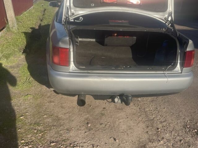 Серый Ауди А6, объемом двигателя 2.5 л и пробегом 650 тыс. км за 3100 $, фото 1 на Automoto.ua