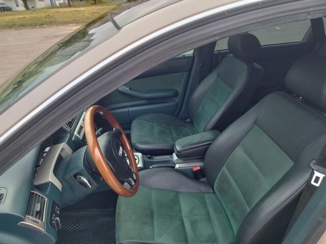 Сірий Ауді А6, об'ємом двигуна 1.8 л та пробігом 340 тис. км за 4500 $, фото 6 на Automoto.ua