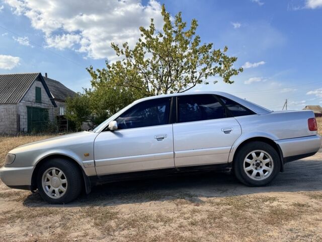 Серый Ауди А6, объемом двигателя 2.6 л и пробегом 380 тыс. км за 2500 $, фото 2 на Automoto.ua