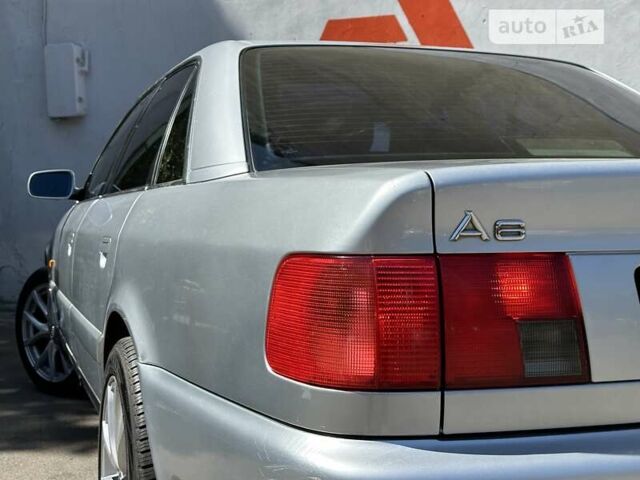 Серый Ауди А6, объемом двигателя 2.6 л и пробегом 184 тыс. км за 6990 $, фото 7 на Automoto.ua