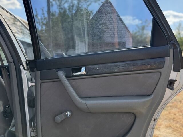 Серый Ауди А6, объемом двигателя 2.6 л и пробегом 380 тыс. км за 2500 $, фото 20 на Automoto.ua