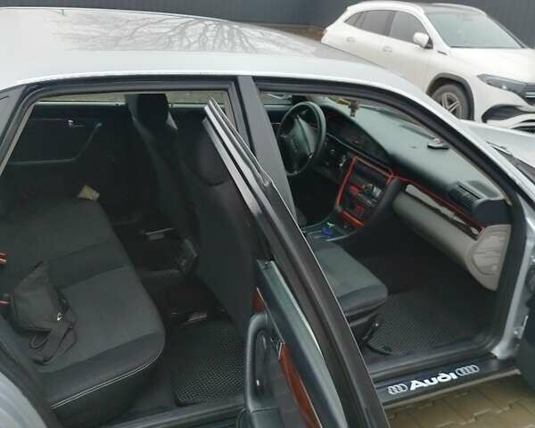 Серый Ауди А6, объемом двигателя 2.5 л и пробегом 495 тыс. км за 4000 $, фото 20 на Automoto.ua