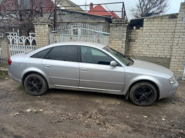 Серый Ауди А6, объемом двигателя 2.4 л и пробегом 334 тыс. км за 3600 $, фото 1 на Automoto.ua