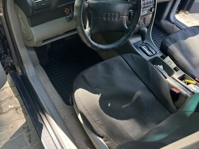 Ауди А6 1997 в Черткове на Automoto.ua Серый Ауди А6, объемом двигателя 2.5 л и пробегом 422 тыс. км за 3750 $, фото 13 на Automoto.ua