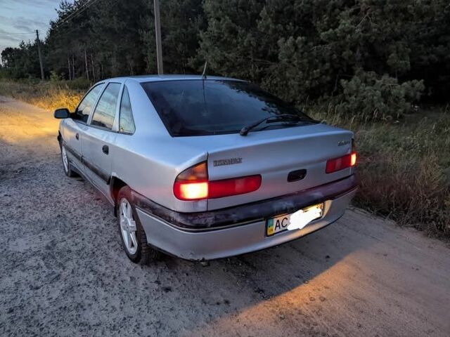 Сірий Ауді А6, об'ємом двигуна 2 л та пробігом 320 тис. км за 2399 $, фото 4 на Automoto.ua