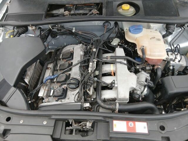 Сірий Ауді А6, об'ємом двигуна 1.8 л та пробігом 250 тис. км за 3500 $, фото 10 на Automoto.ua