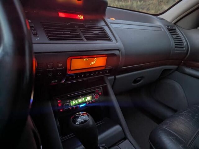 Сірий Ауді А6, об'ємом двигуна 2 л та пробігом 320 тис. км за 2399 $, фото 9 на Automoto.ua